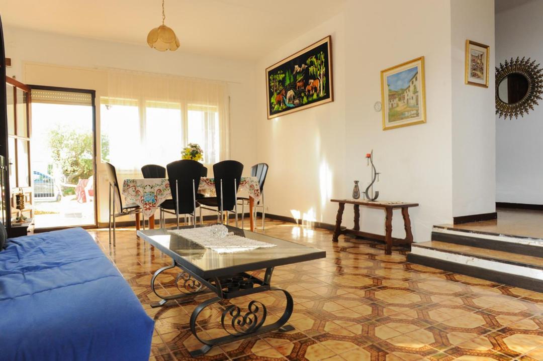 Casa Del Dorado Playa Cambrils Villa Exteriör bild