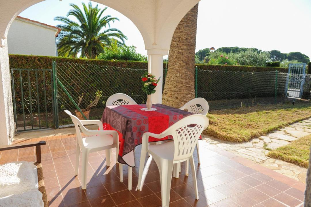 Casa Del Dorado Playa Cambrils Villa Exteriör bild