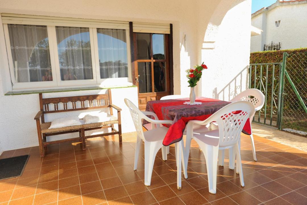 Casa Del Dorado Playa Cambrils Villa Exteriör bild