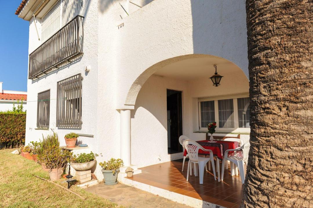 Casa Del Dorado Playa Cambrils Villa Exteriör bild