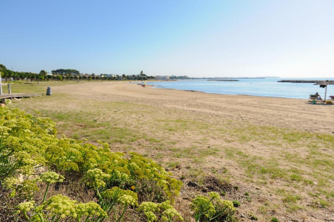 Casa Del Dorado Playa Cambrils Villa Exteriör bild